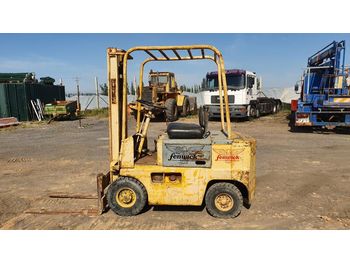  Fenwick Diesel Forklift c/w 2 Stages Mast - Located in Huelva - Spain - Loading Ramp Available - Forklift