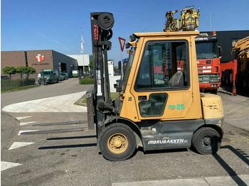 Forklift TCM FD25Z5T - 7.703 HOURS