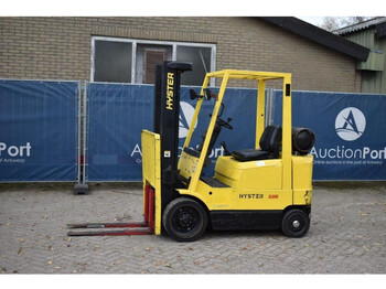 LPG forklift Hyster S200XM: picture 1