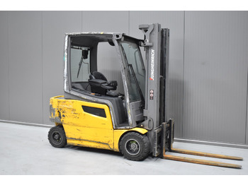 Electric forklift JUNGHEINRICH EFG