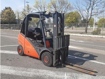 Fenwick H25T - LPG forklift