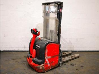 Fenwick L16 - Stacker
