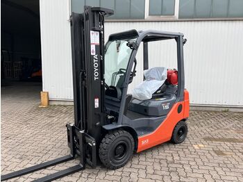 LPG forklift Toyota 02-8 FGF 15: picture 1
