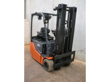 Electric forklift Toyota 8FBET20: picture 1
