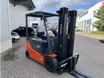 Toyota 8 FBMT 25 / nur 520 h! - Electric forklift: picture 3