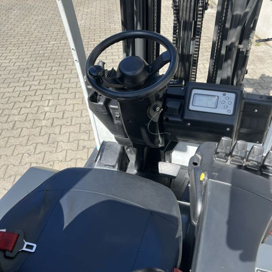 Forklift Unicarriers AG1N1L16Q: picture 5