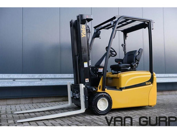 Electric forklift YALE