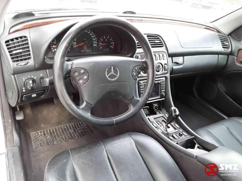 Car Mercedes-Benz CLK-Klasse 200: picture 9