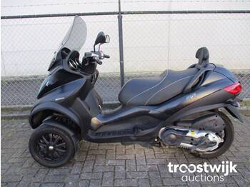 Piaggio MP3 500 ie LT Sport - Motorcycle