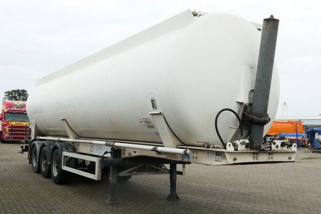 Silo semi-trailer Feldbinder KIPPSILO  57.3, 5x Domdeckel, BPW, Luftfederung: picture 3