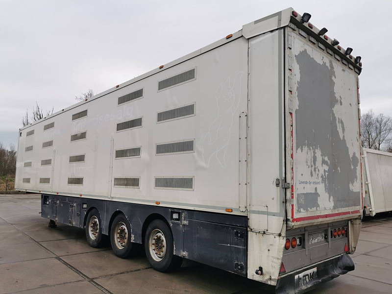 Livestock semi-trailer HMF 3 DECKS LIVE ANIMALS lifting roof: picture 6