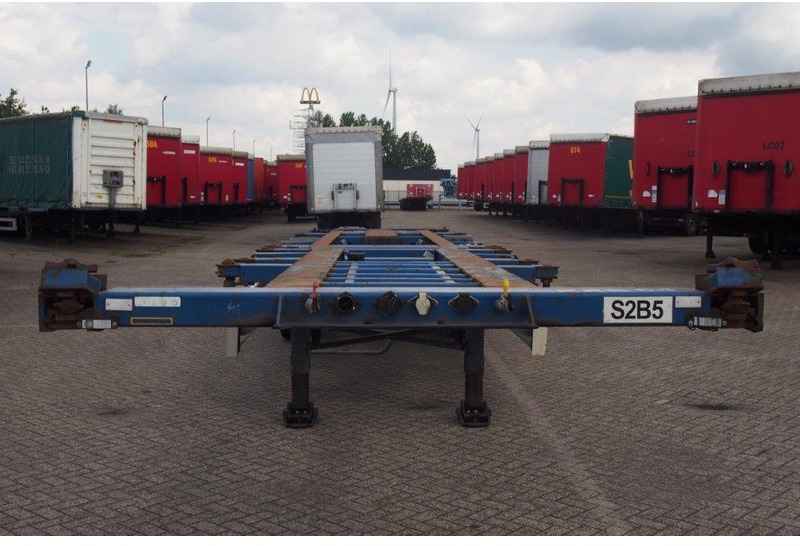 Container transporter/ Swap body semi-trailer Krone Polyvalent skelet 20-30-40-45 ft: picture 2