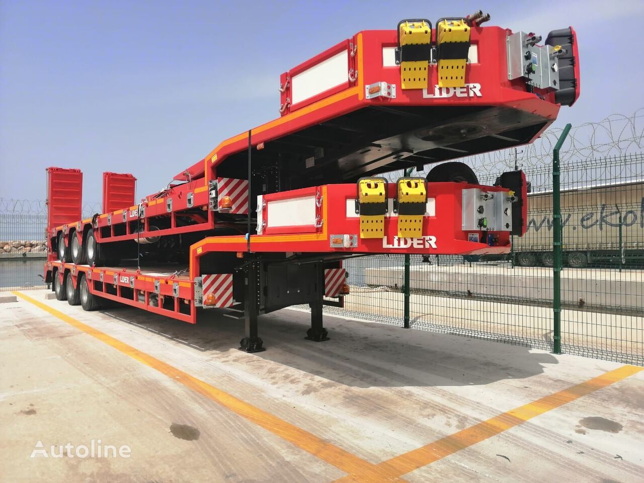 New Low loader semi-trailer for transportation of heavy machinery LIDER 2024  READY IN STOCK 50 TONS CAPACITY LOWBED: picture 11