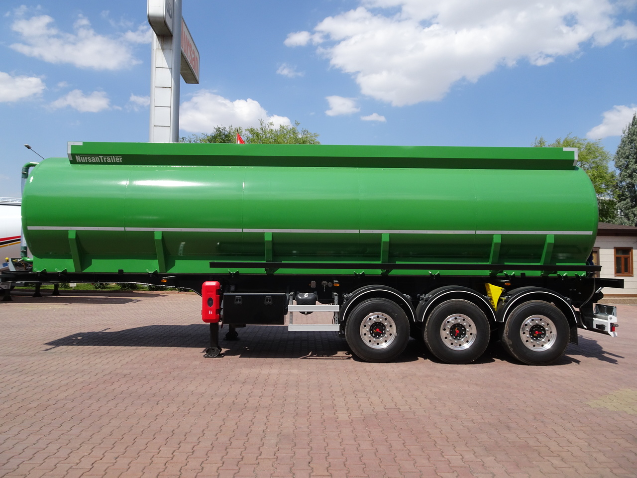 New Tank semi-trailer for transportation of chemicals NURSAN Slurry Tanker: picture 5