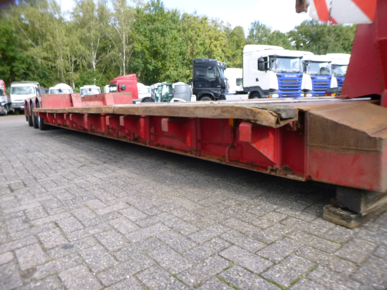 Low loader semi-trailer Nooteboom 3-axle lowbed trailer EURO-60-03 / 77 t: picture 15