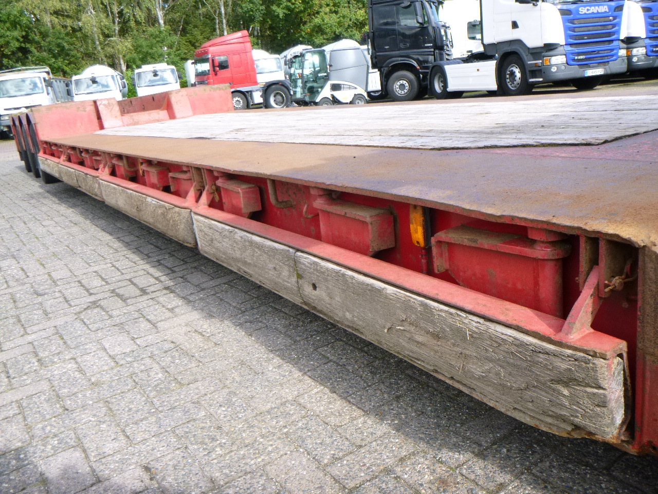 Low loader semi-trailer Nooteboom 3-axle lowbed trailer EURO-60-03 / 77 t: picture 11