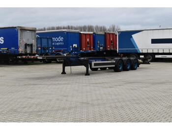 Container transporter/ Swap body semi-trailer SYSTEM TRAILER COS 27: picture 1