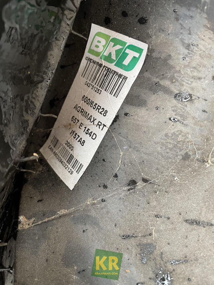 New Tire for Agricultural machinery 600/65R28 Agrimax RT657 E 154D (NIEUW) BKT: picture 7