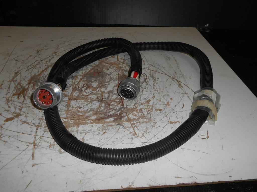 New Cables/ Wire harness for Construction machinery Case 8916899 -: picture 10