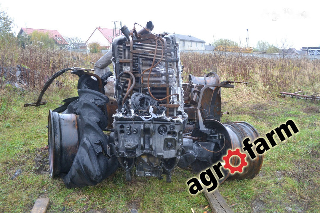 Spare parts for Farm tractor Claas Axion 870 850 840 830 820 810 parts, ersatzteile, części, transmission, engine, axle, skrzynia, silnik, most, getriebe, motor, final drive, gearbox.   Claas Axion 870 850 840 830 820 810: picture 3