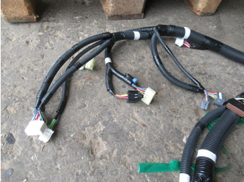New Cables/ Wire harness for Construction machinery Cnh LF13E01056P2 -: picture 4