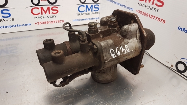 Brake cylinder for Farm tractor Ford 30 , 70 And Fiat G Series Brake Master Cylinders E9nn2a064ae: picture 3