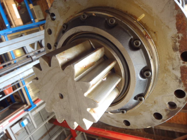 Swing motor for Construction machinery Kobelco YN32N00004F1 -: picture 4