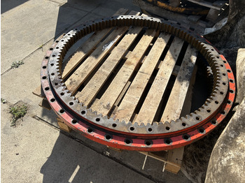 Slewing ring for Excavator LIEBHERR 900C, 904C: picture 3
