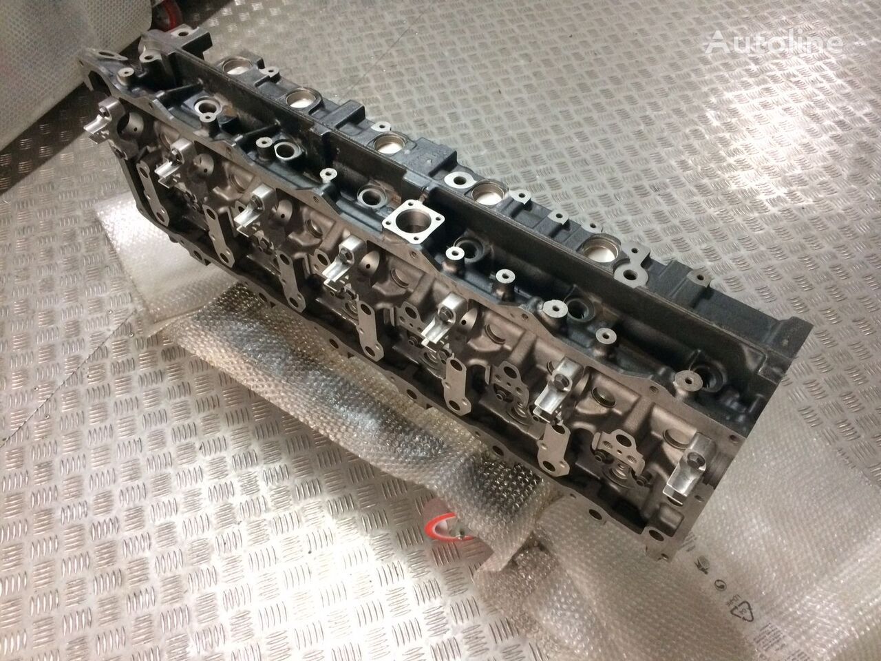 Cylinder head for Truck MAN D2066LUH   MAN: picture 2