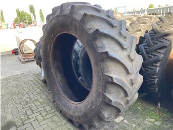  Firestone 620/70R42 Banden - Tire