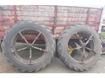 Goodyear 13.6/12-38  - Wheels and tires