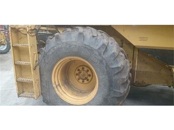 Goodyear 30,5L-32  - Wheels and tires