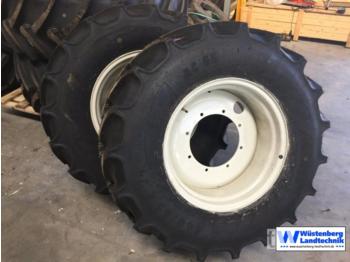 New Holland Radsatz 440/65 R24//540/65 R34 - Wheels and tires