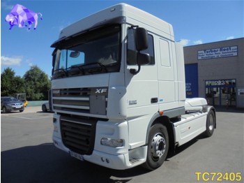 Tractor unit DAF XF 105 460 INTARDER: picture 1