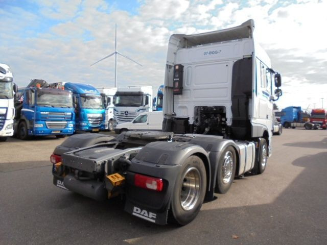 Tractor unit DAF XF 440 6X2: picture 5