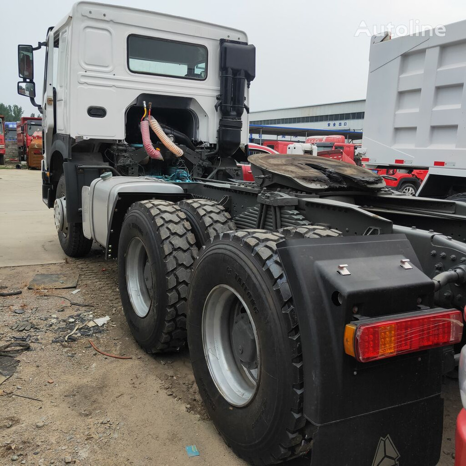 Tractor unit Howo 420: picture 4