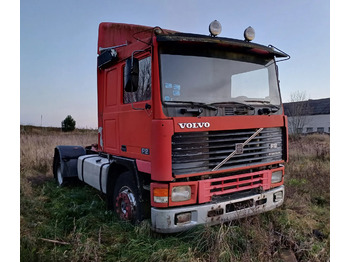 VOLVO  - Tractor unit: picture 1