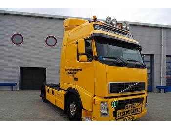Tractor unit Volvo FH13-440 / GLOBETROTTER / AUTOMATIC / EURO-5 / 200: picture 1