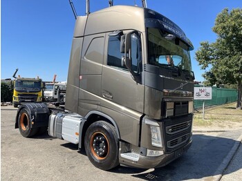 Tractor unit Volvo FH 460 LNG GAS - ADR - ACC + Dynamic Steering - I-park Cool - Lane Keeping Support - collision warning - leather - ... BE Truck: picture 1