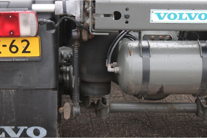 Tractor unit Volvo FM 380 + NICE TRUCK: picture 8