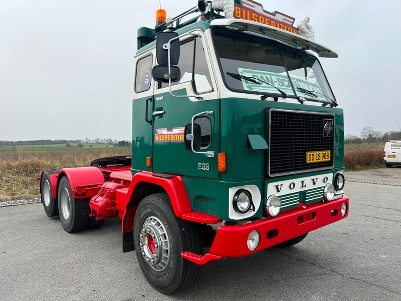 Tractor unit Volvo F 88 Restauration total like new.: picture 3