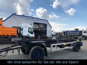 Ackermann Wechselfahrgestell für Möbelkoffer  - Container transporter/ Swap body trailer
