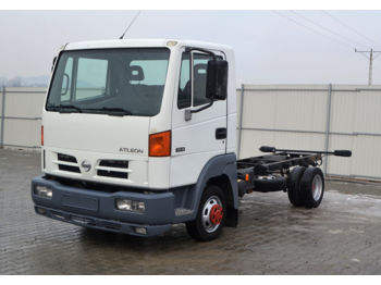 Nissan Atleon 35.13 Chassis 4,20m Top Zustand!  - Cab chassis truck