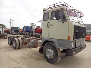 Volvo VOLVO F89 (6X2) - Cab chassis truck