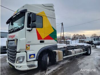 Container transporter/ Swap body truck DAF XF 410 BDF: picture 1