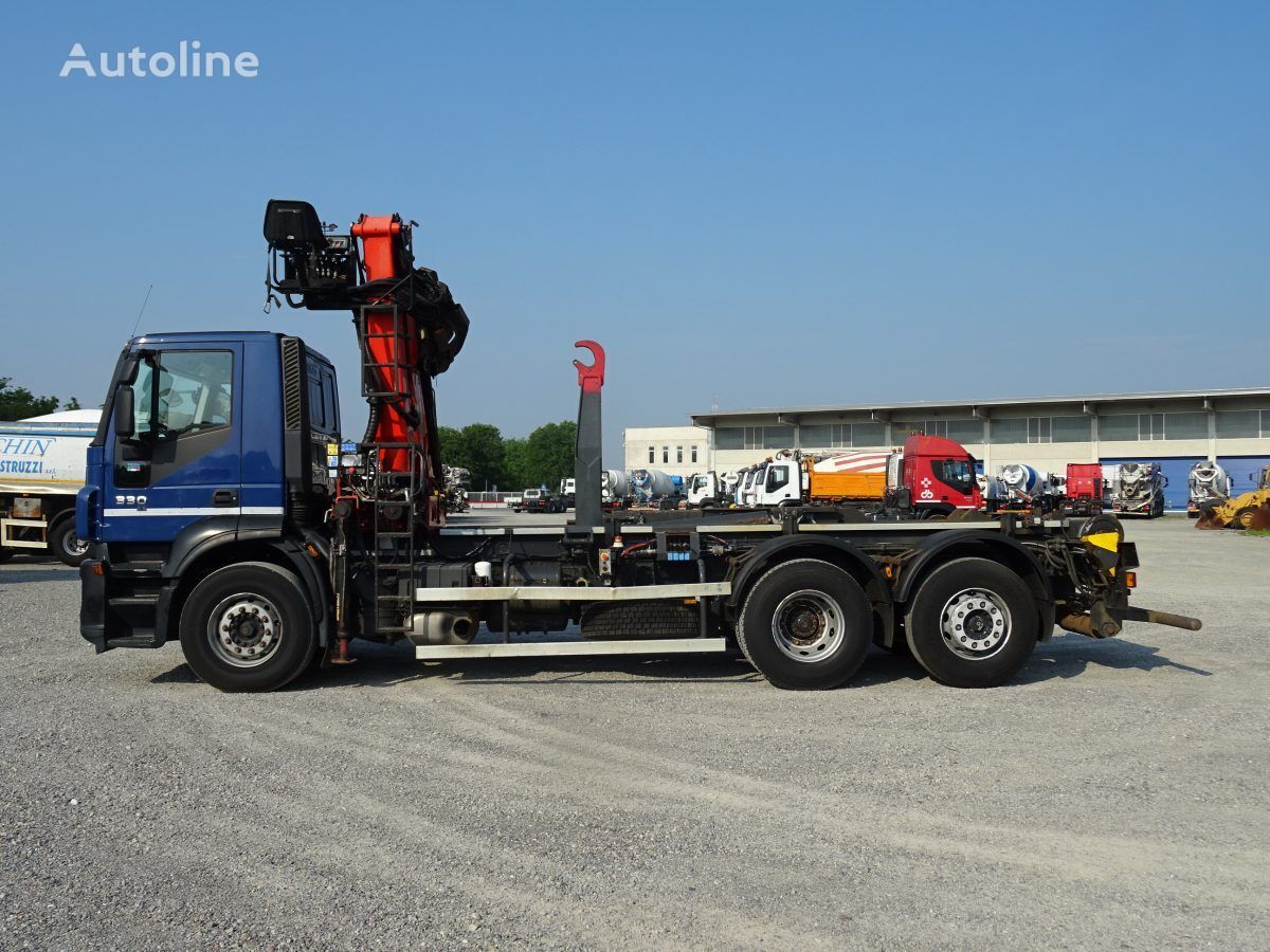 Hook lift truck IVECO STRALIS 330: picture 2