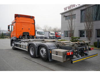 MERCEDES-BENZ Actros 2545 E6 BDF 6×2 / FULL ADR / 190 tho. km!! / lift&steer 3d axle/ 3 units - Cab chassis truck: picture 5