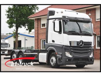 Container transporter/ Swap body truck Mercedes-Benz 2542 LL, Retarder, 1 Vorbesitzer, Retarder, Hub: picture 1