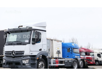 Container transporter/ Swap body truck MERCEDES-BENZ Actros 2540
