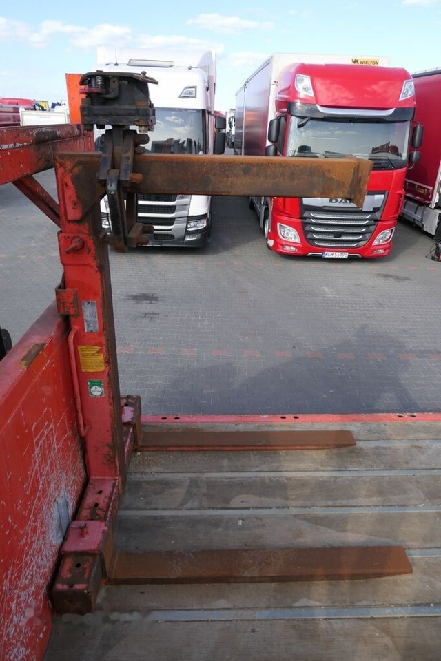 Dropside/ Flatbed truck, Crane truck Mercedes-Benz Arocs 3240 Crane truck PALFINGER PK 22002 8x4: picture 14